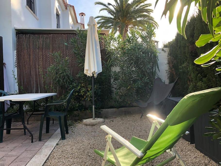 Ferienhaus Solデニア エクステリア 写真